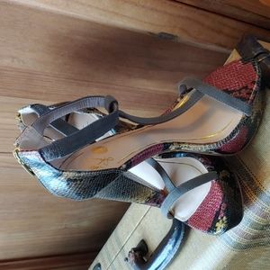 NEW Colin Stuart Python T-Strap Platforms